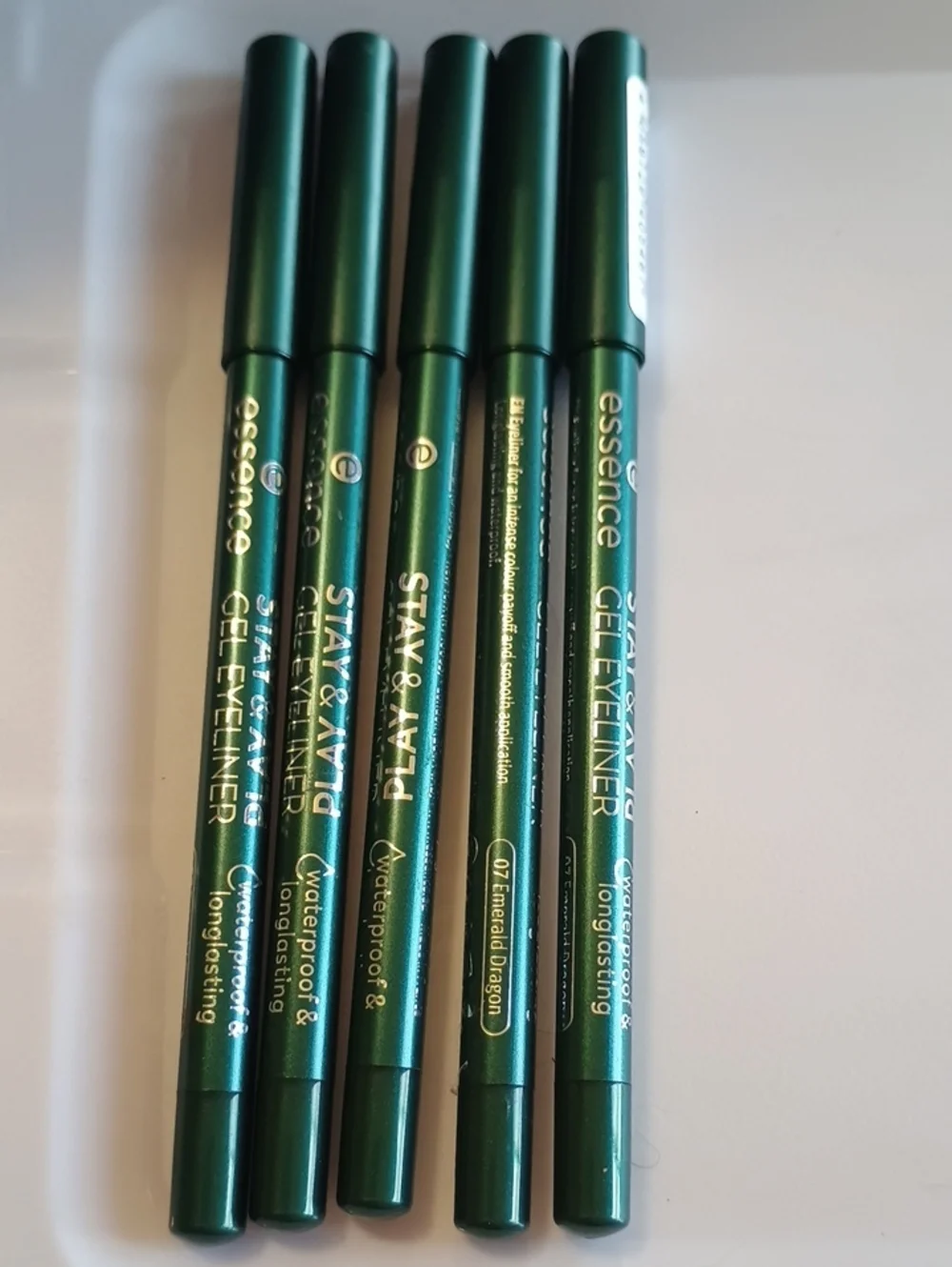5 x Essence Stay & Play Gel Eyeliner, 07 Emerald Dragon